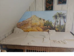 Diorama einer Wüstenlandschaft