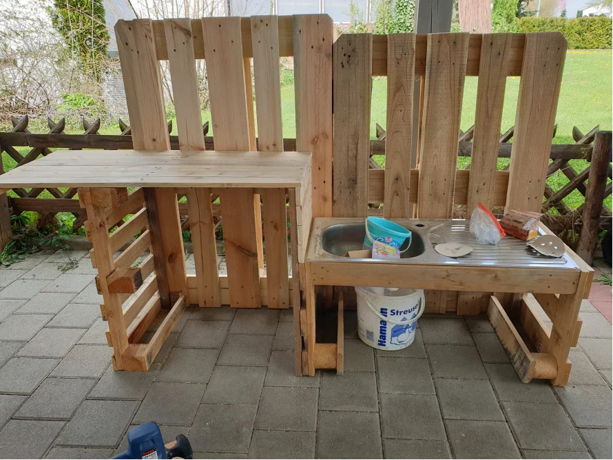 Spielküche aus Holz
