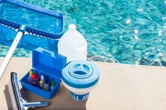 Poolreinigungszubehör
