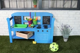 Blaue Spielküche aus Holz