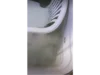 Wäschekorb in einer Badewanne