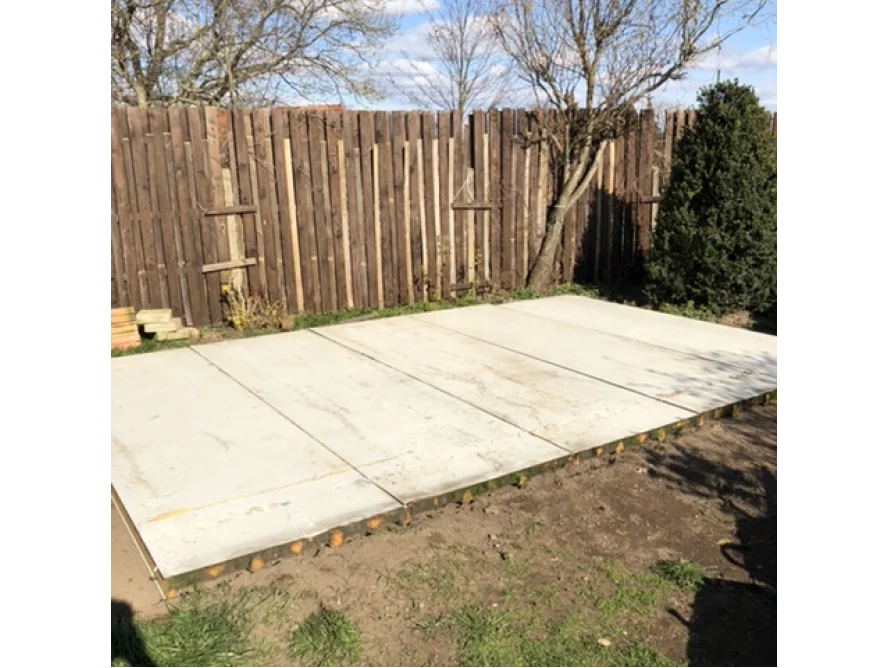 Holzfundament für ein Gartenhaus